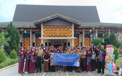 IMPLEMENTASI BEST PROJECT KE MUSEUM, PERPUSTAKAAN NASIONAL DAN PARENTING MIN 1 BANDAR LAMPUNG